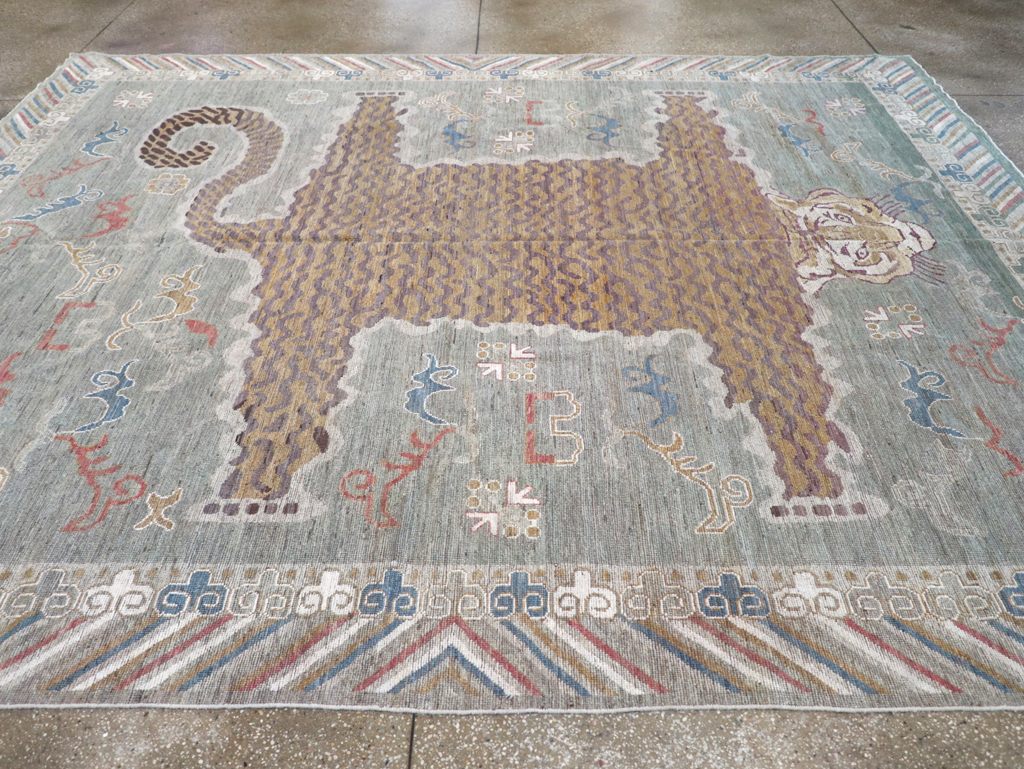 Modern East Turkestan Khotan Pictorial Room Size Carpet, No.32379 - Galerie Shabab