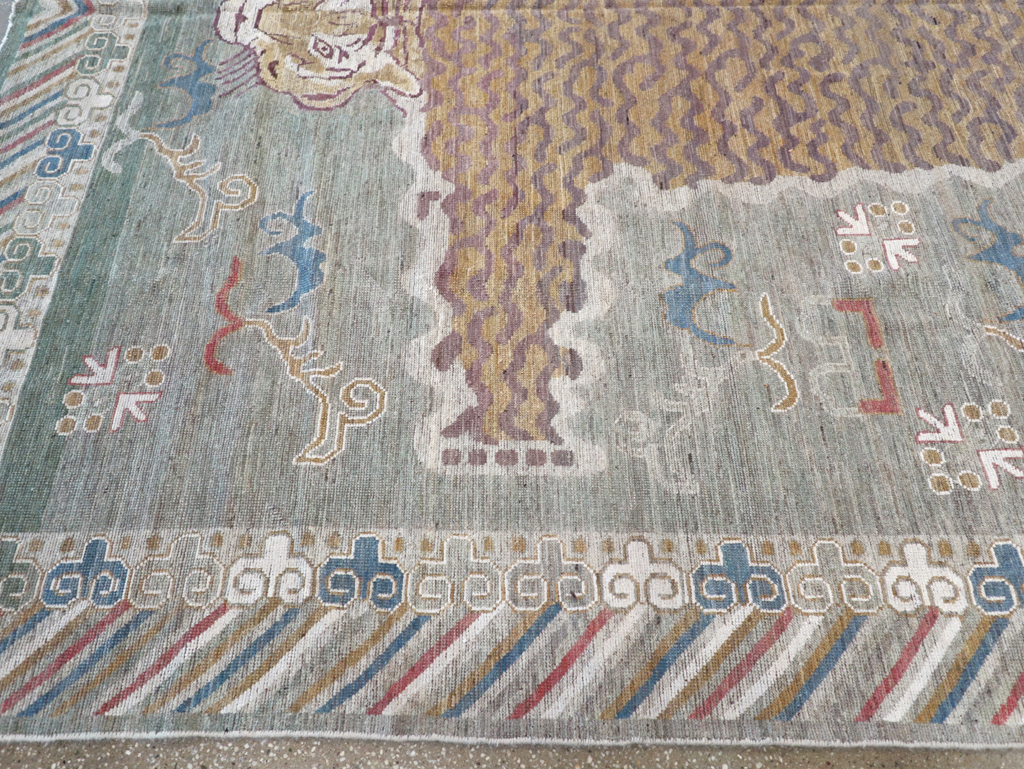 Modern East Turkestan Khotan Pictorial Room Size Carpet, No.32379 - Galerie Shabab