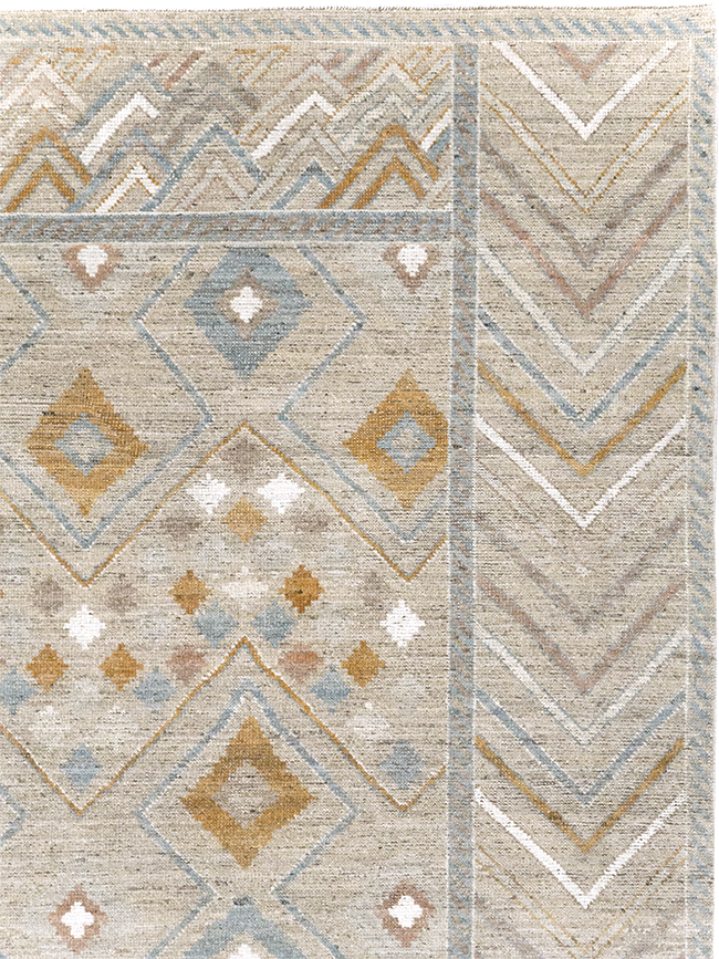 Modern East Turkestan Khotan Small Room Size Carpet, No.32380 - Galerie Shabab