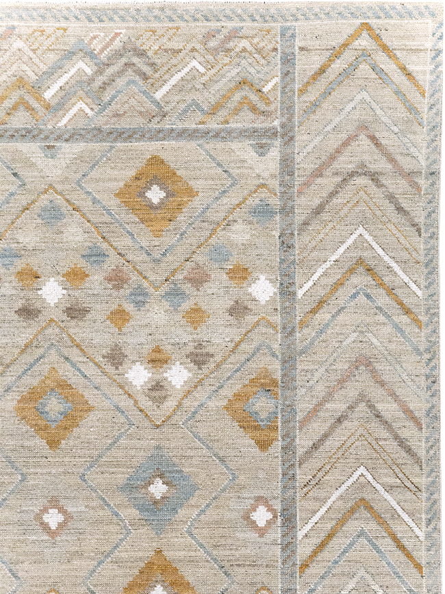 Modern East Turkestan Khotan Small Room Size Carpet, No.32380 - Galerie Shabab