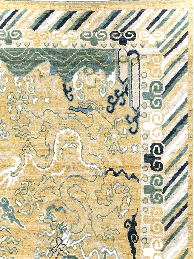 Modern East Turkestan Dragon Pictorial Khotan Room Size Carpet, No.32398 - Galerie Shabab