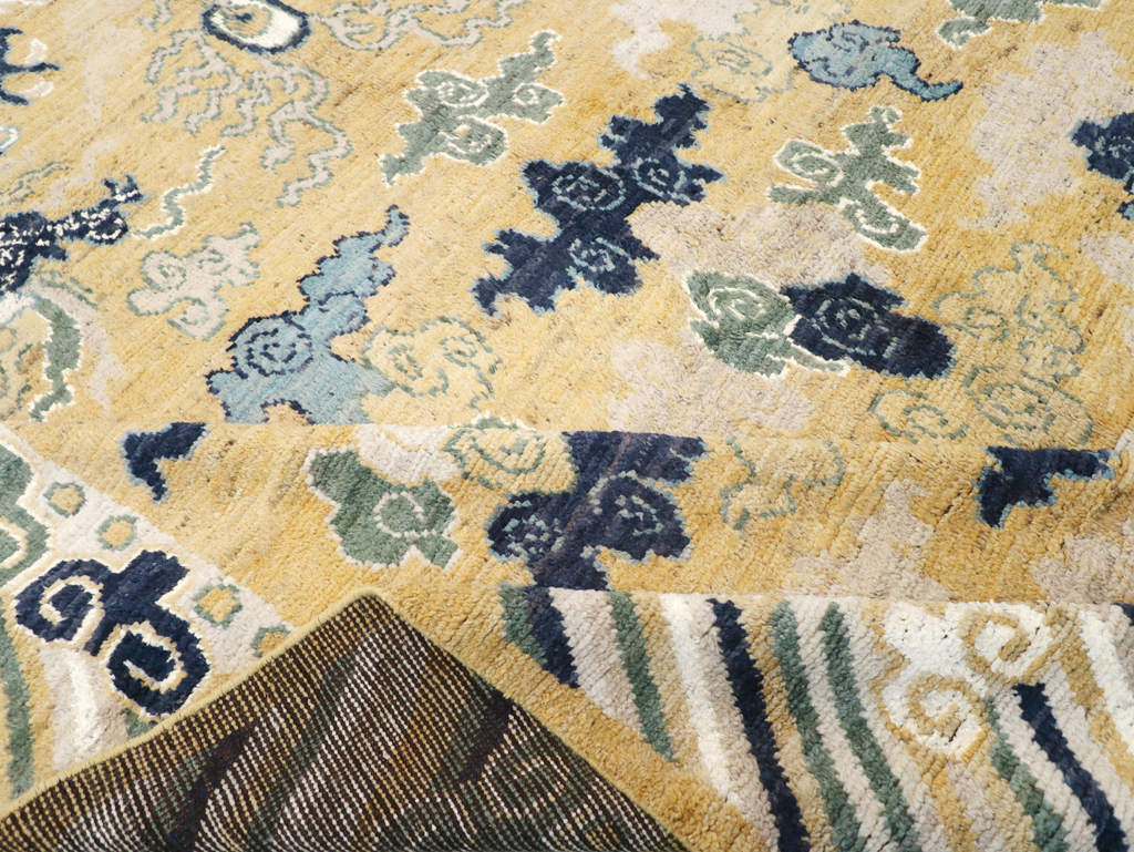 Modern East Turkestan Dragon Pictorial Khotan Room Size Carpet, No.32398 - Galerie Shabab