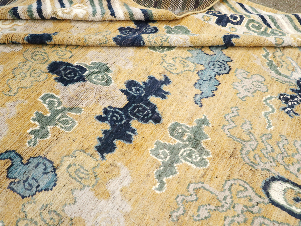 Modern East Turkestan Dragon Pictorial Khotan Room Size Carpet, No.32398 - Galerie Shabab