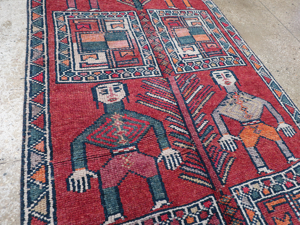 Vintage Turkish Anatolian Pictorial Runner, No.32408 - Galerie Shabab