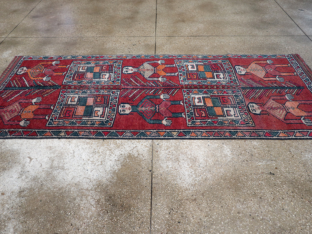 Vintage Turkish Anatolian Pictorial Runner, No.32408 - Galerie Shabab