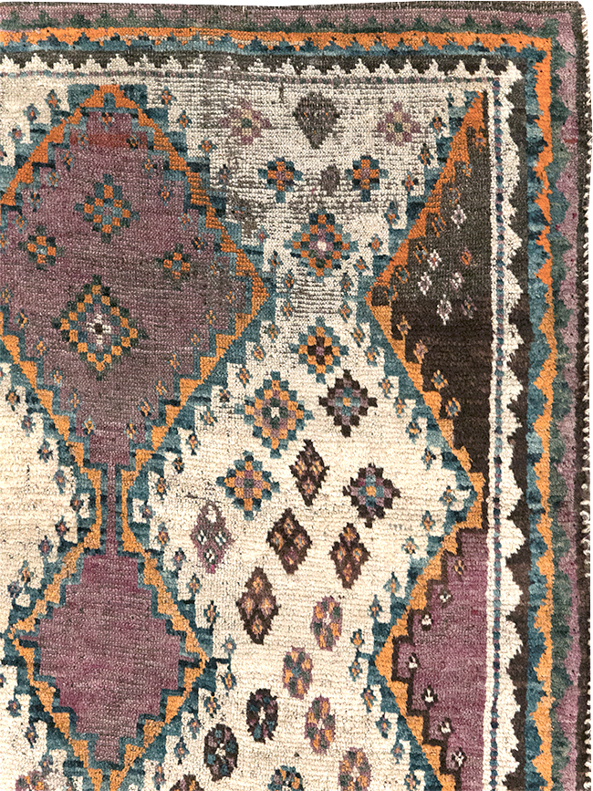 Vintage Persian Gabbeh Rug, No.32413 - Galerie Shabab