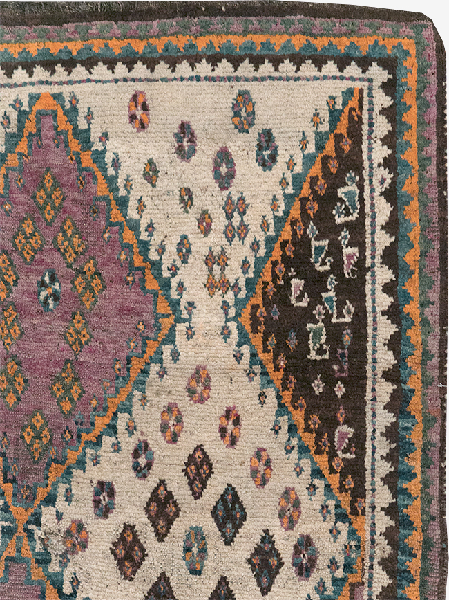Vintage Persian Gabbeh Rug, No.32413 - Galerie Shabab