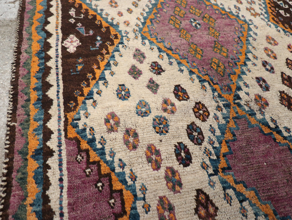 Vintage Persian Gabbeh Rug, No.32413 - Galerie Shabab