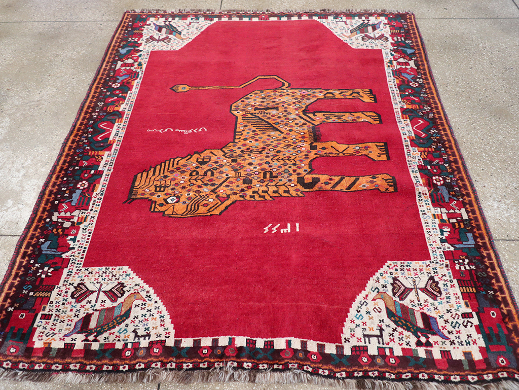 Vintage Persian Gabbeh Pictorial Accent Rug, No.32414 - Galerie Shabab