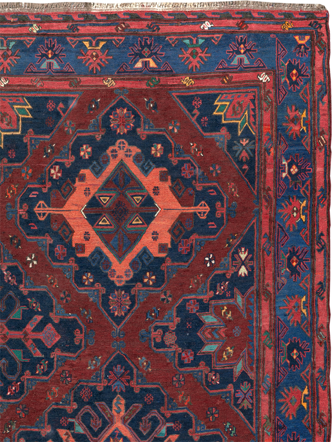 Vintage Central Asian Soumak Gallery Carpet, No.32416 - Galerie Shabab