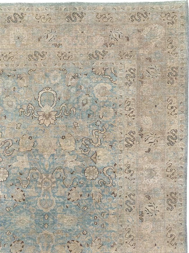 Antique Persian Tabriz Room Size Carpet, No.32422 - Galerie Shabab