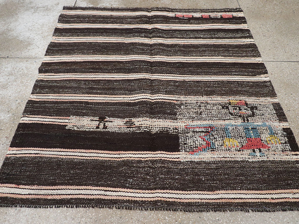 Vintage Persian Flatweave Kilim Pictorial Throw Rug, No.32428 - Galerie Shabab