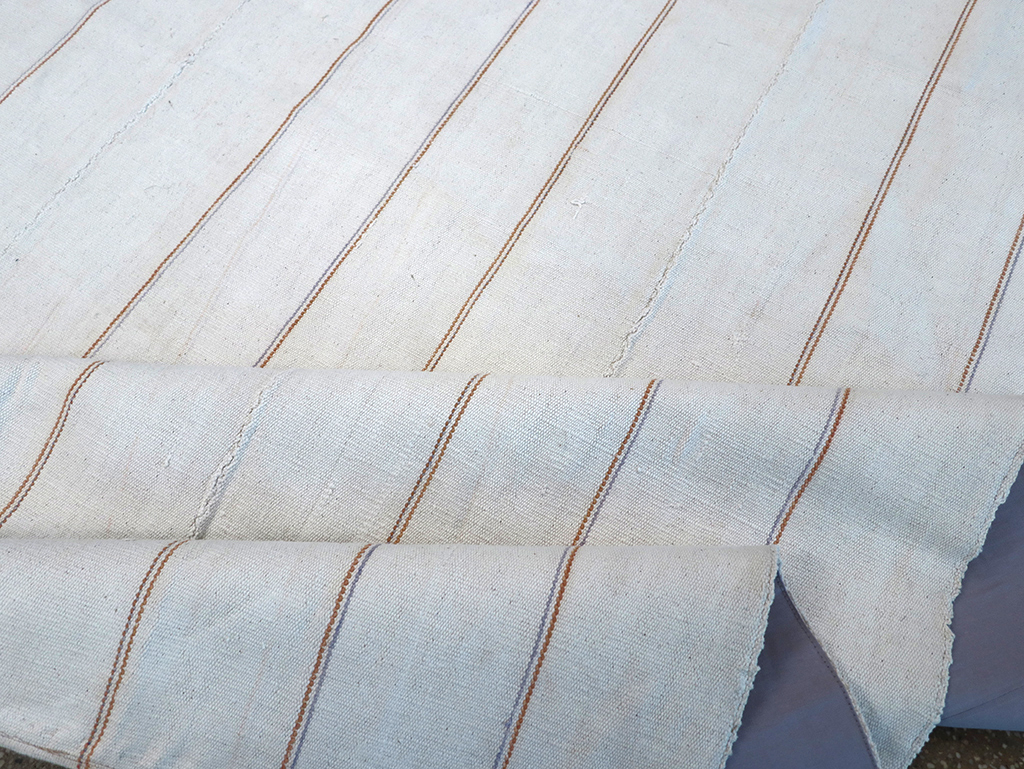 Vintage Persian Flatweave Kilim Room Size Carpet, No.32433 - Galerie Shabab