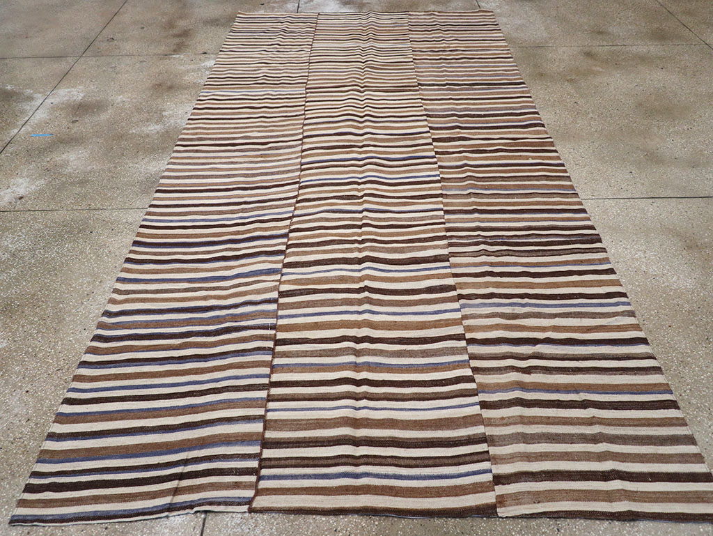 Vintage Persian Flatweave Kilim Gallery Carpet, No.32437 - Galerie Shabab