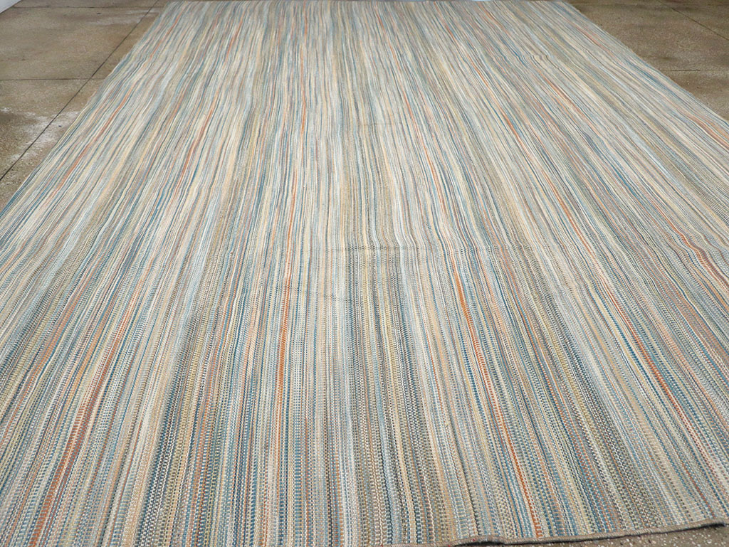 Modern Turkish Flatweave Kilim Room Size Carpet, No.32453 - Galerie Shabab