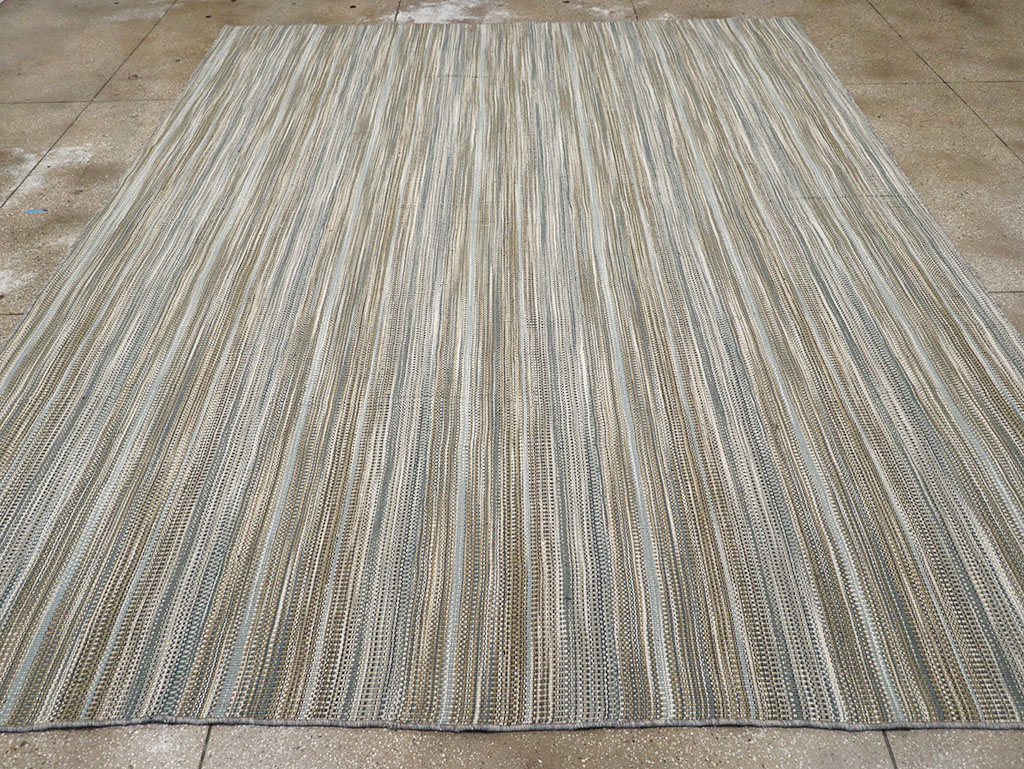 Modern Turkish Flatweave Kilim Room Size Carpet, No.32459 - Galerie Shabab