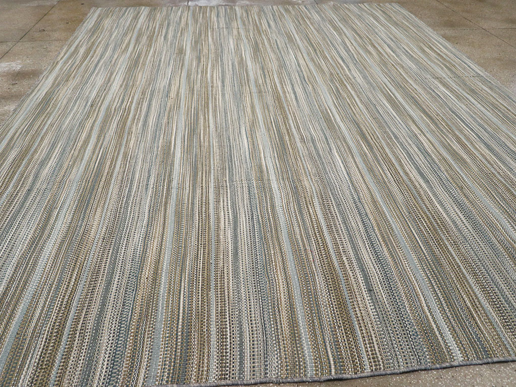 Modern Turkish Flatweave Kilim Room Size Carpet, No.32459 - Galerie Shabab