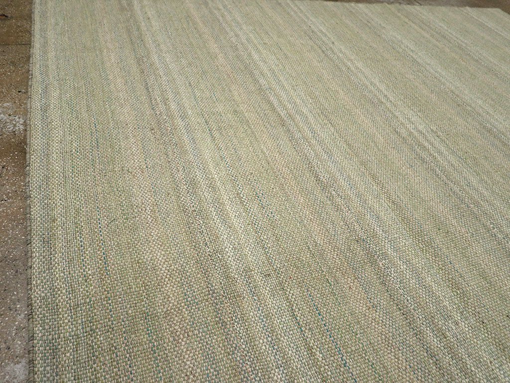 Modern Persian Flatweave Kilim Room Size Carpet, No.32464 - Galerie Shabab