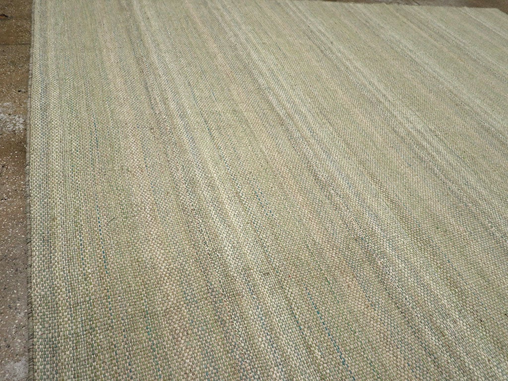 Modern Persian Flatweave Kilim Room Size Carpet, No.32464 - Galerie Shabab