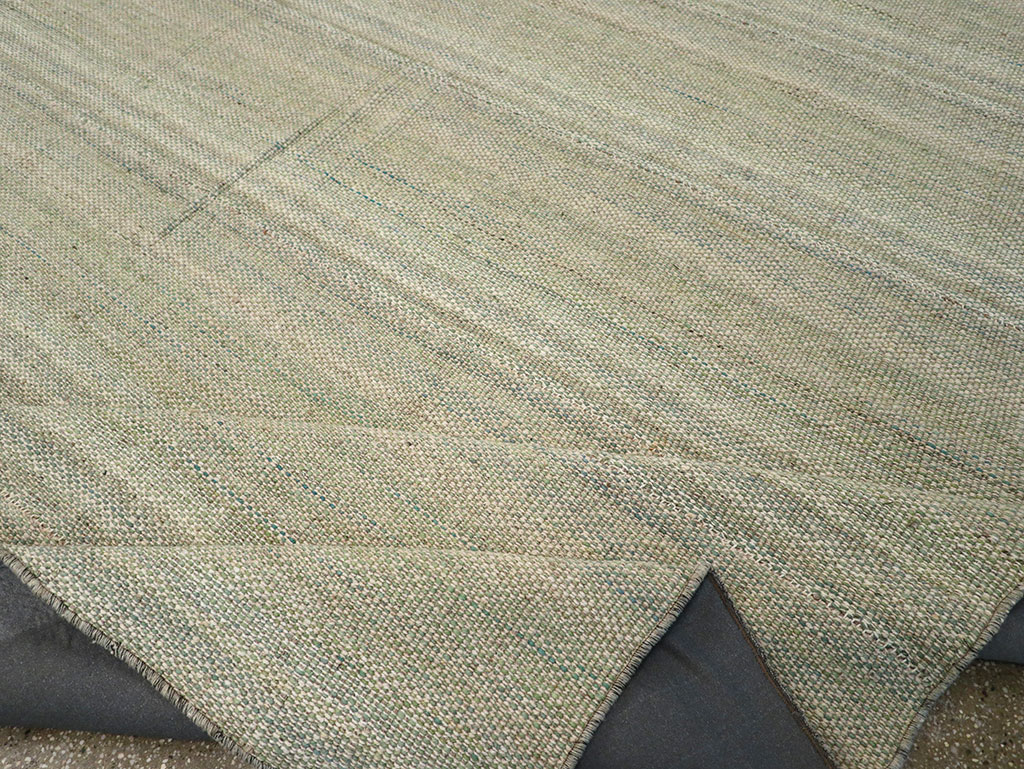 Modern Persian Flatweave Kilim Room Size Carpet, No.32464 - Galerie Shabab