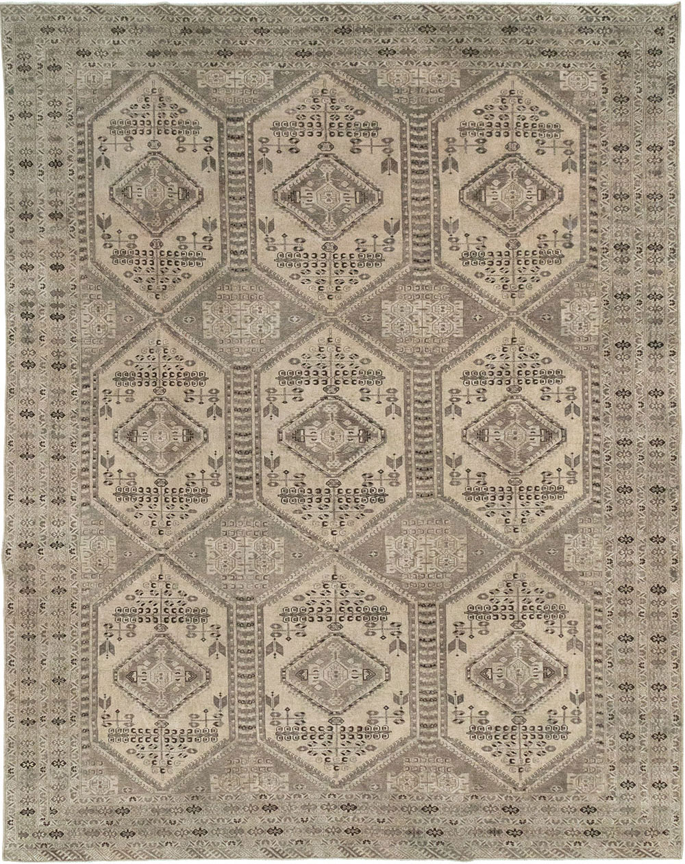 Vintage Persian Afshar Room Size Carpet, No.32468 - Galerie Shabab
