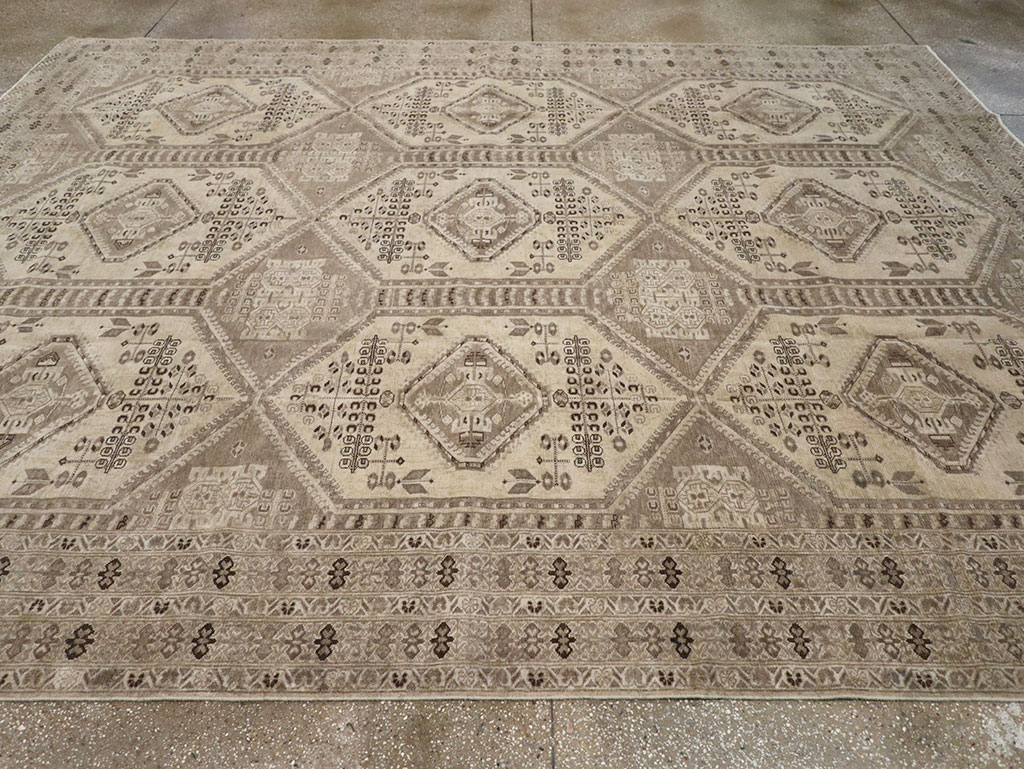 Vintage Persian Afshar Room Size Carpet, No.32468 - Galerie Shabab