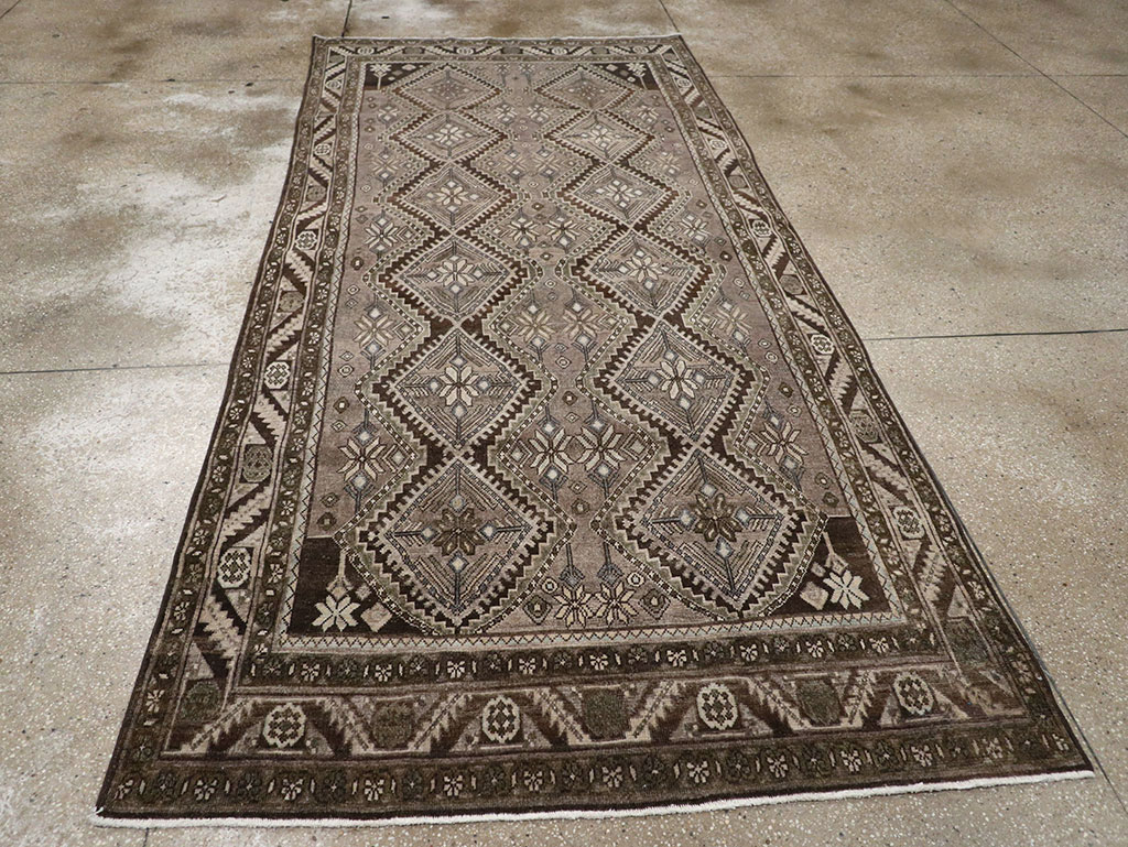 Vintage Persian Afshar Gallery Carpet, No.32469 - Galerie Shabab
