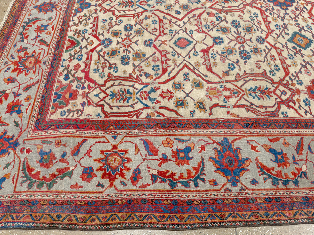 Antique Persian Sultanabad Large Carpet, No.32472 - Galerie Shabab