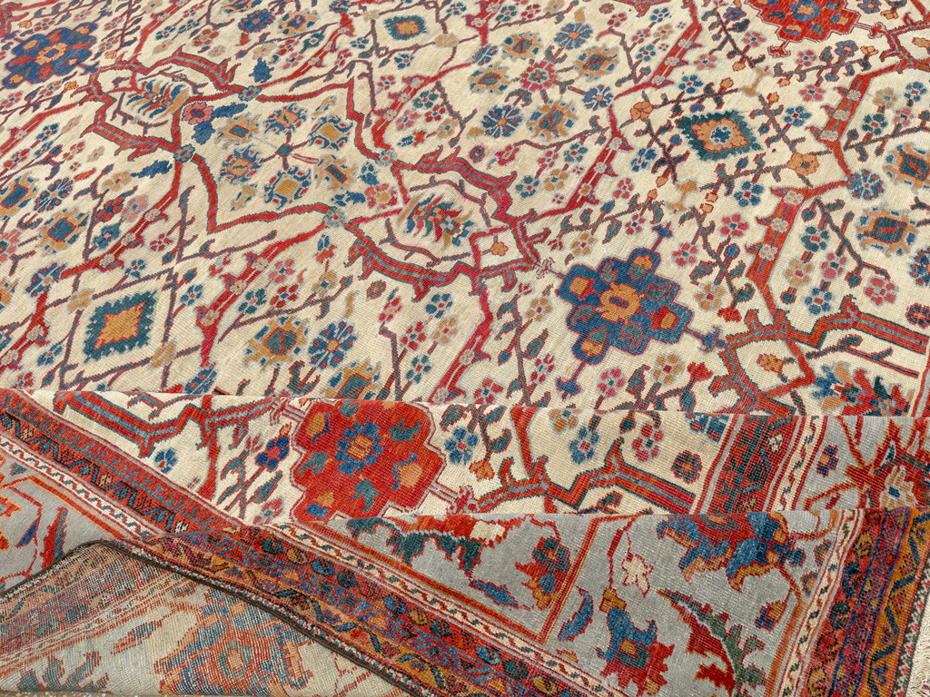Antique Persian Sultanabad Large Carpet, No.32472 - Galerie Shabab