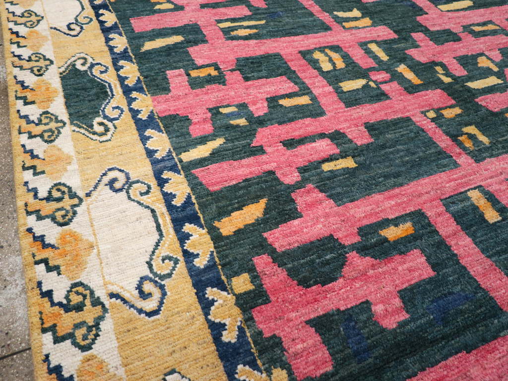 Modern East Turkestan Khotan Room Size Carpet, No.32473 - Galerie Shabab