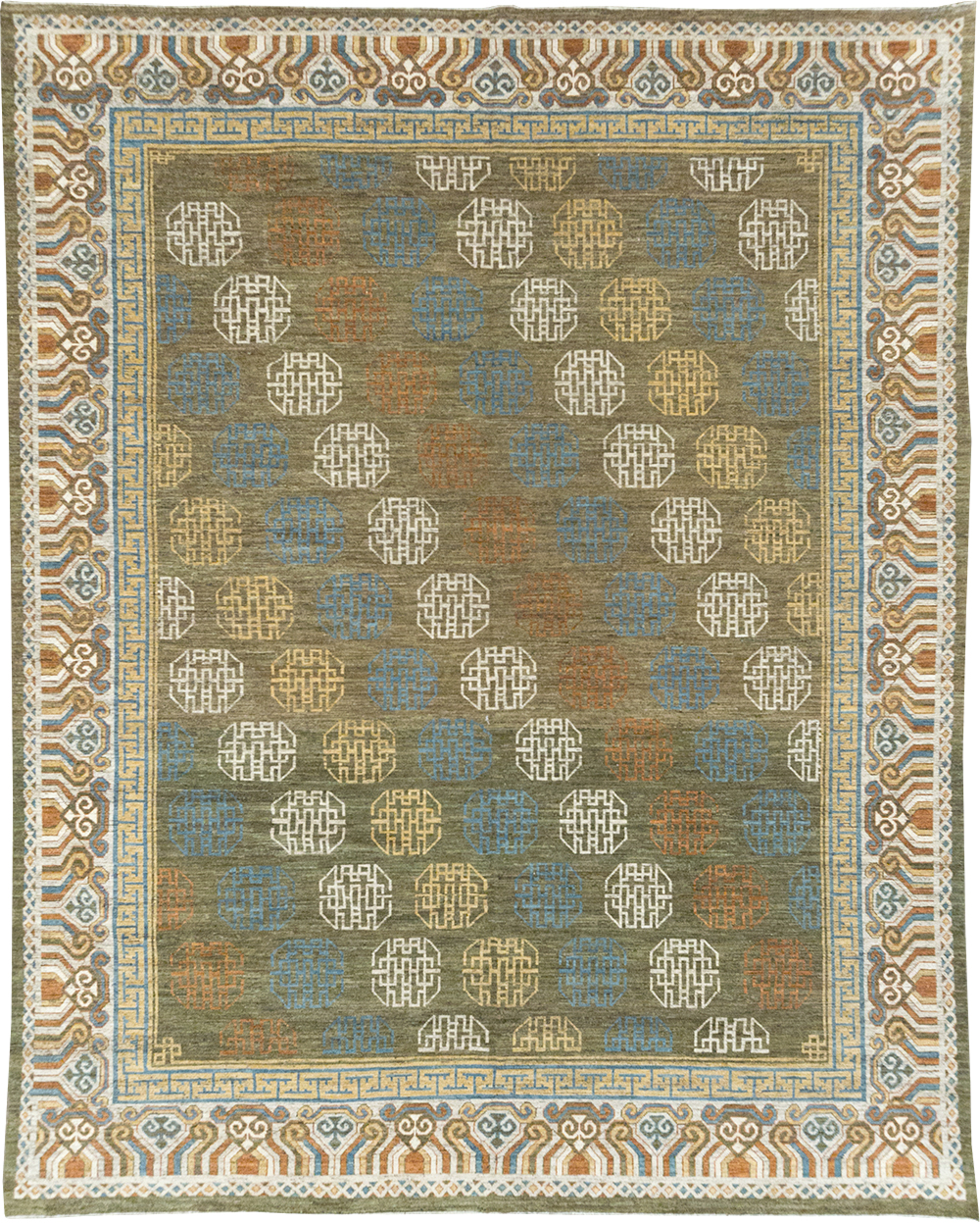 Modern East Turkestan Khotan Room Size Carpet, No.32476 - Galerie Shabab