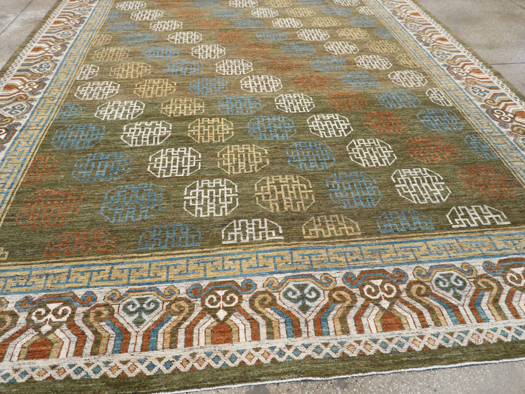 Modern East Turkestan Khotan Room Size Carpet, No.32476 - Galerie Shabab