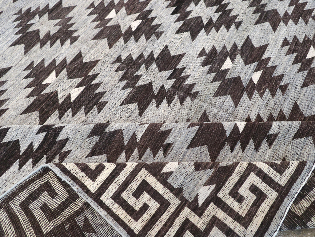 Modern East Turkestan Khotan Room Size Carpet, No.32479 - Galerie Shabab