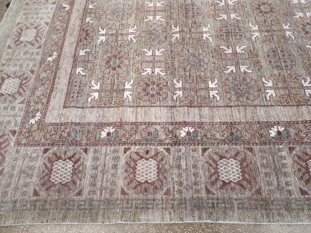 Modern East Turkestan Khotan Room Size Carpet, No.32483 - Galerie Shabab