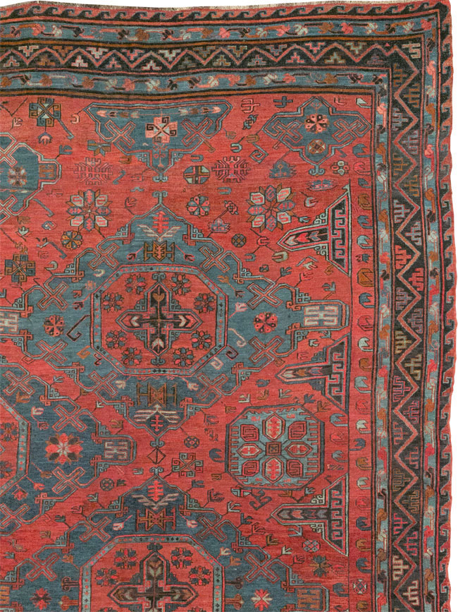 Antique Central Asian Soumak Room Size Carpet, No.32489 - Galerie Shabab