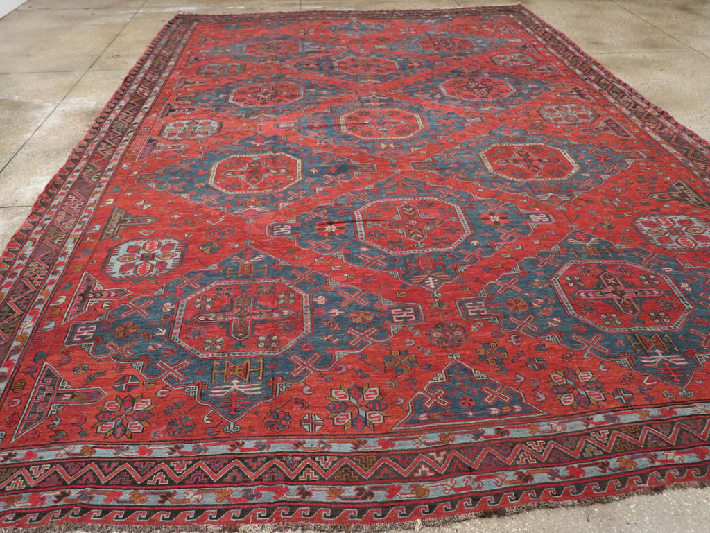 Antique Central Asian Soumak Room Size Carpet, No.32489 - Galerie Shabab