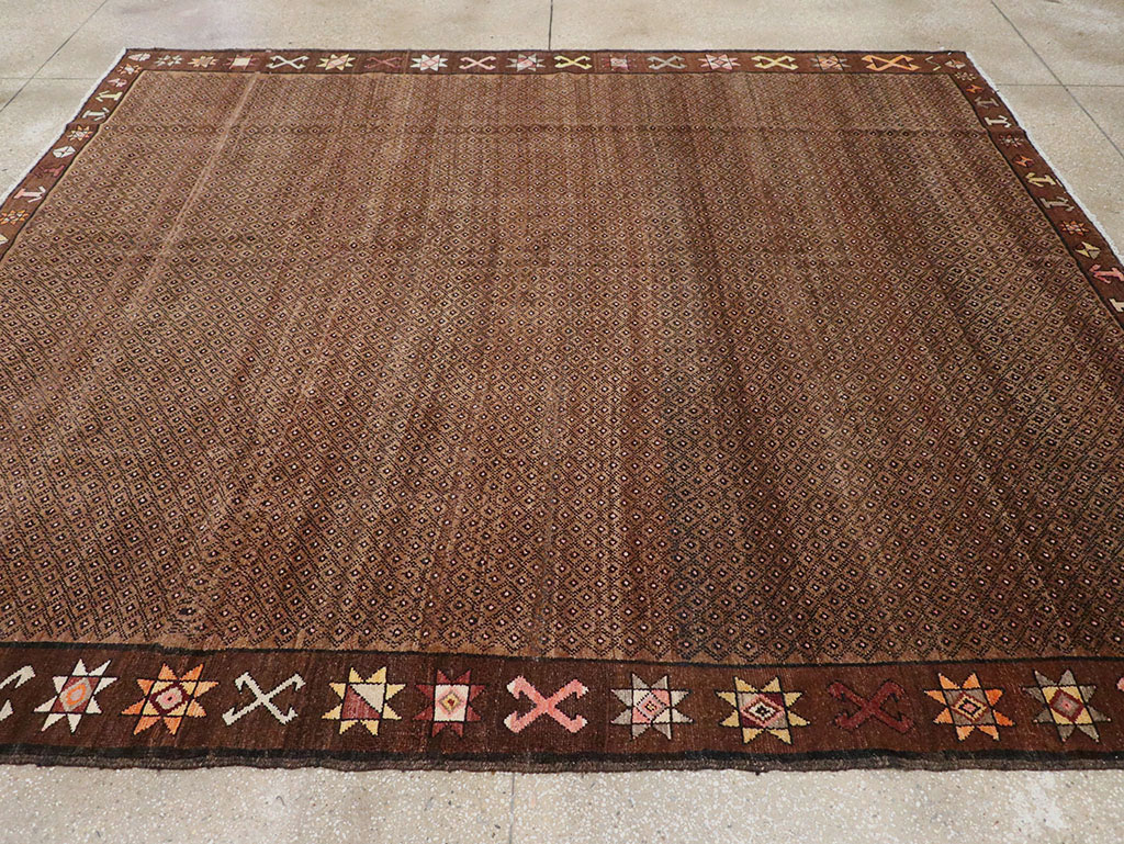 Vintage Turkish Anatolian Room Size Carpet, No.32493 - Galerie Shabab