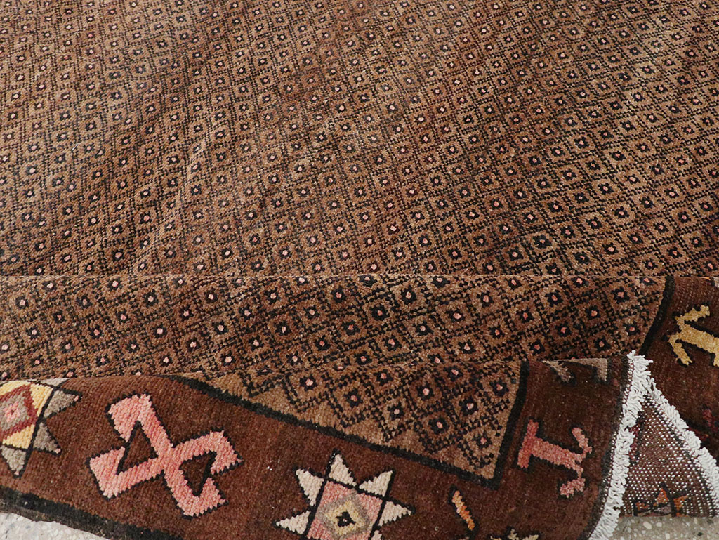 Vintage Turkish Anatolian Room Size Carpet, No.32493 - Galerie Shabab