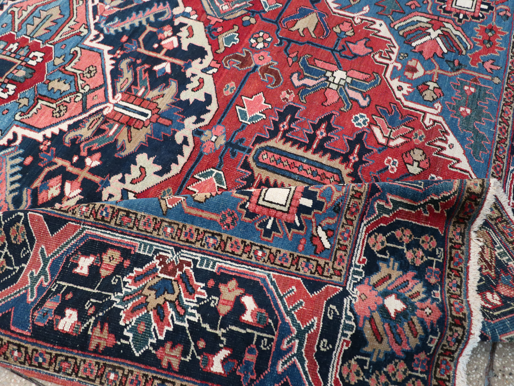 Antique Persian Heriz Small Room Size Carpet, No.32497 - Galerie Shabab