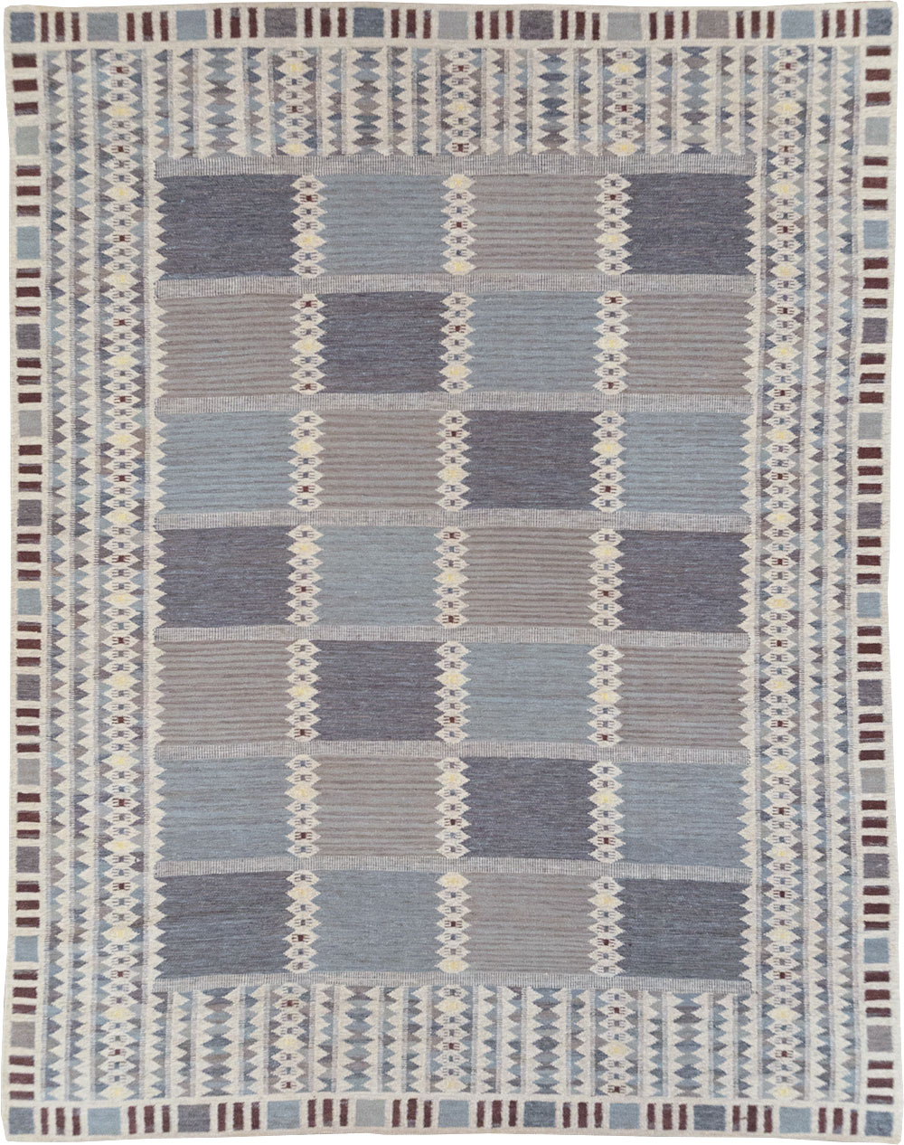 Swedish Inspired Contemporary Turkish Flatweave Room Size Carpet, No.32506 - Galerie Shabab