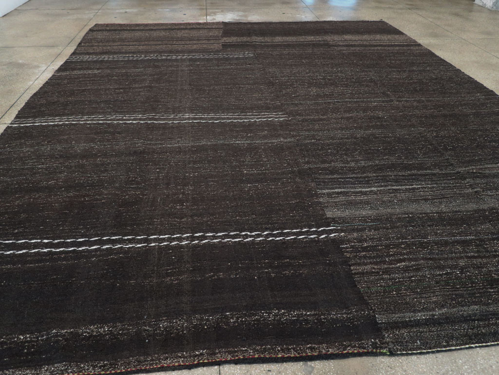 Modern Turkish Flatweave Large Room Size Carpet, No.32509 - Galerie Shabab