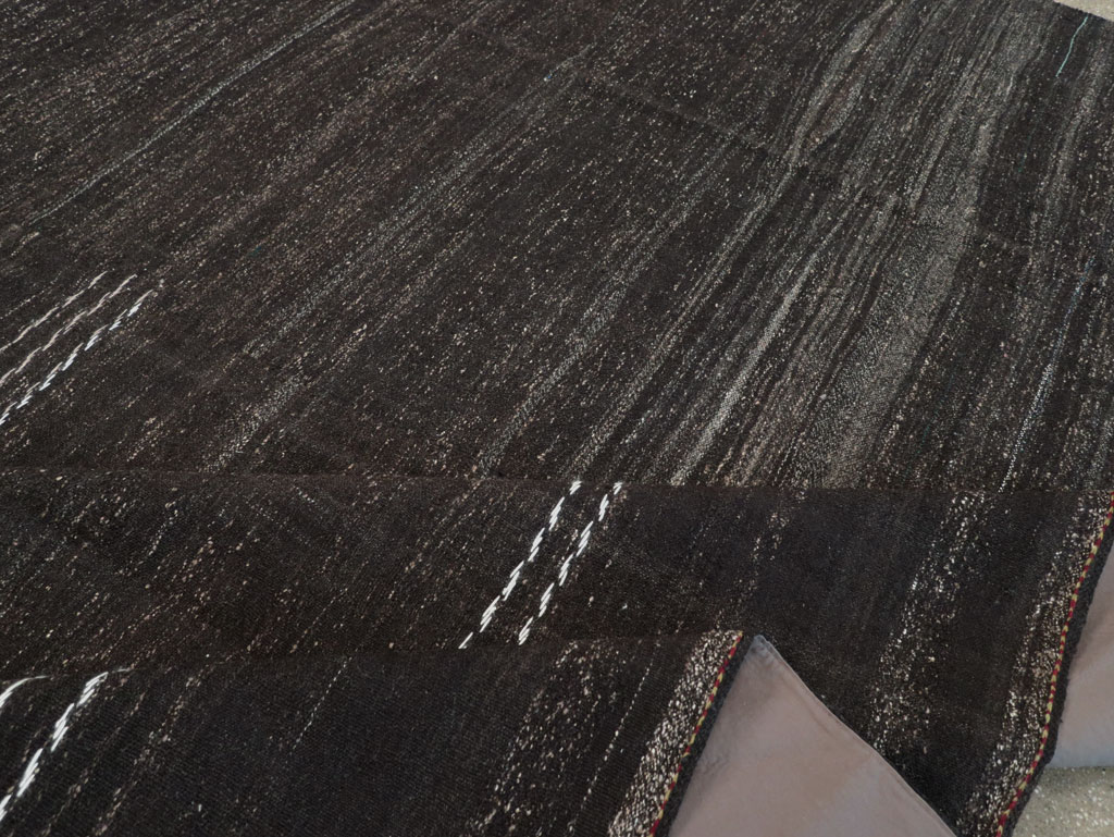 Modern Turkish Flatweave Large Room Size Carpet, No.32509 - Galerie Shabab