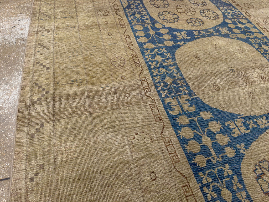 Antique East Turkestan Khotan Accent Carpet, No.32511 - Galerie Shabab