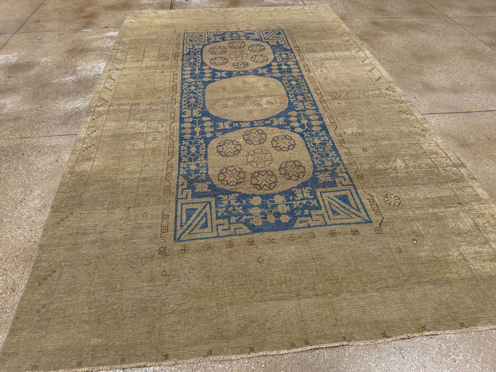 Antique East Turkestan Khotan Accent Carpet, No.32511 - Galerie Shabab