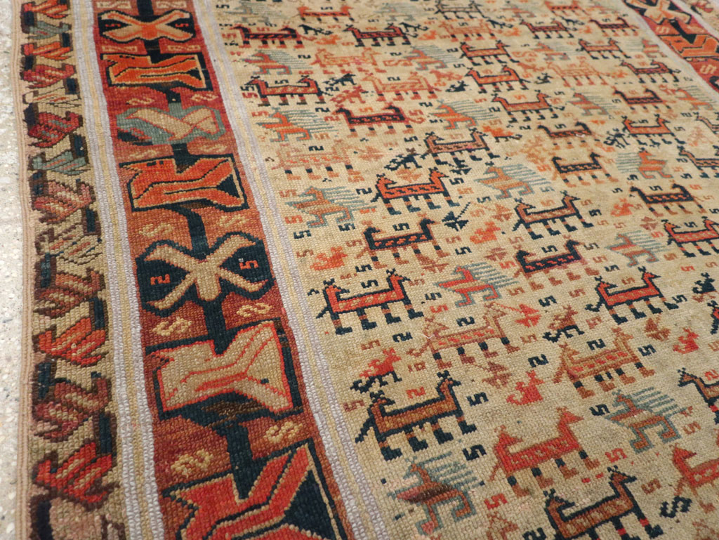 Antique Caucasian Shirvan Accent Rug, No.32512 - Galerie Shabab