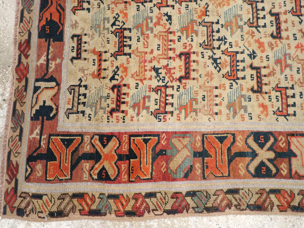 Antique Caucasian Shirvan Accent Rug, No.32512 - Galerie Shabab