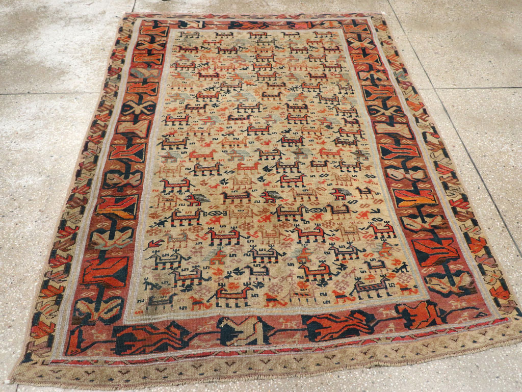 Antique Caucasian Shirvan Accent Rug, No.32512 - Galerie Shabab