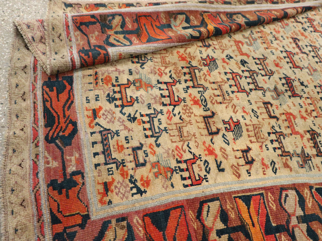 Antique Caucasian Shirvan Accent Rug, No.32512 - Galerie Shabab