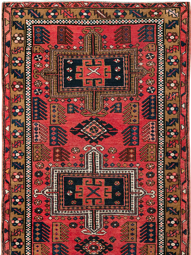Vintage Persian Karajeh Runner, No.32514 - Galerie Shabab