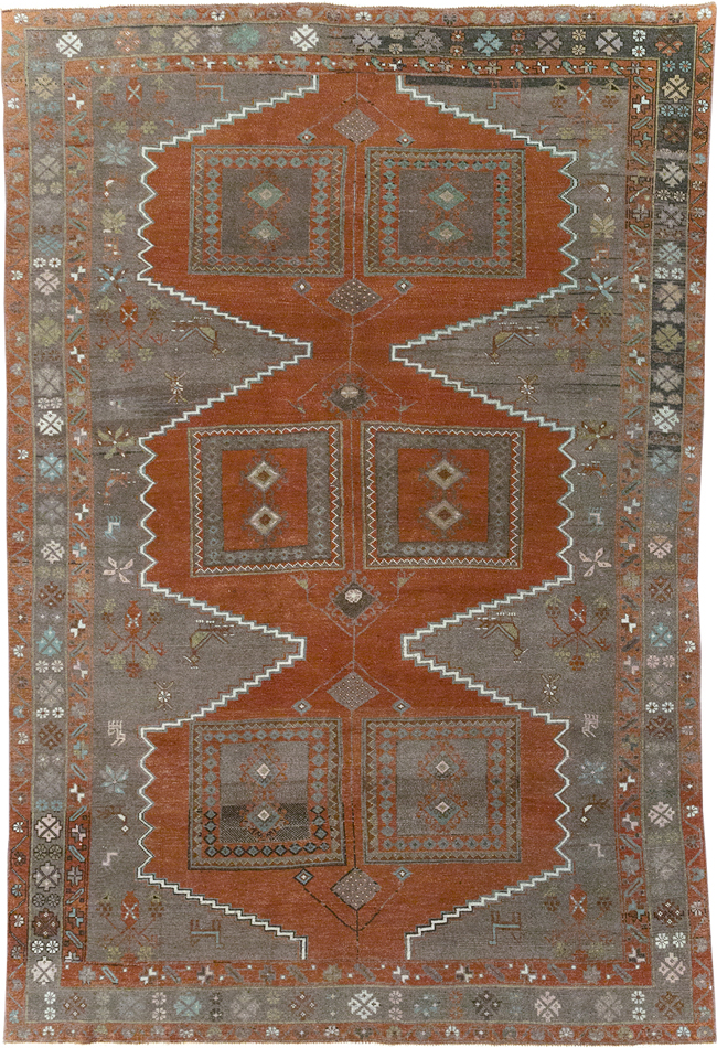 Vintage Anatolian Accent Rug, No.32516 - Galerie Shabab